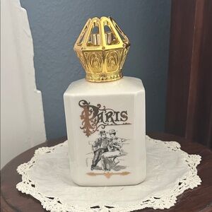 Parisian Elegance Lamp Berger with Gold Crown